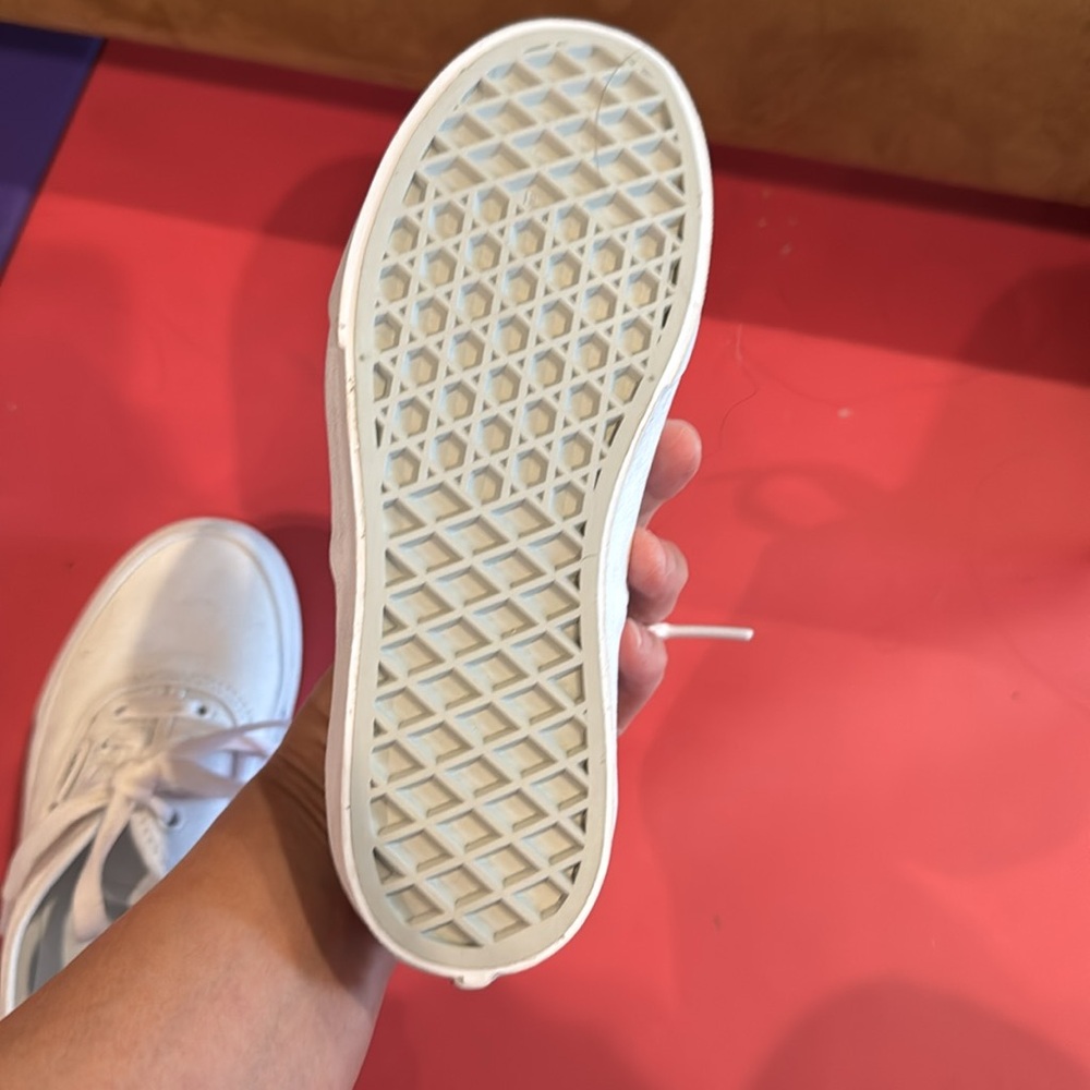 Vans little kid size 1 white - Picture 2 of 3